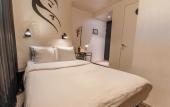 Туры в отель Hotel V Frederiksplein