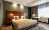 Туры в отель Shanghai Hotel Holland