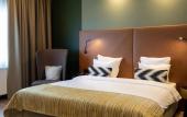 Туры в отель Shanghai Hotel Holland