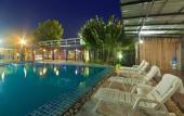 Туры в отель Season Palace Huahin Hotel