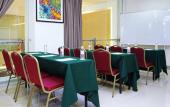 Туры в отель Cairnhill Hotel Kuala Lumpur