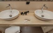 Туры в отель Daphne Luxury Suites