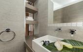 Туры в отель Daphne Luxury Suites