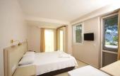 Туры в отель Catamaran Hotel