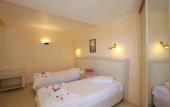 Туры в отель Catamaran Hotel
