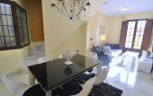 Туры в отель Living Sevilla Apartments