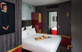 Туры в отель Snob Hotel