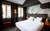 Туры в отель Snob Hotel