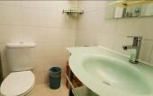 Туры в отель Hedong Hotel