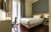 Туры в отель 43 Station Hotel