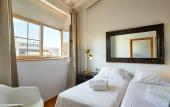 Туры в отель Lodgingmalaga Plaza de la Constitucion