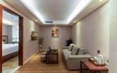 Туры в отель The King Lycra Hotel