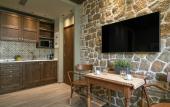 Туры в отель Estia Boutique Apartments
