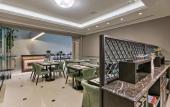 Туры в отель Estia Boutique Apartments