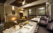 Туры в отель Riad Mayfez Suites & Spa