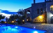 Туры в отель Majestic Chateau - Spectacular Seascapes & Pool