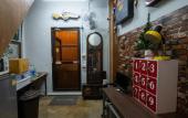 Туры в отель Sip N' Camp - Hostel
