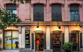 Туры в отель Petit Hostel La Latina - Adults Only