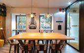 Туры в отель Petit Hostel La Latina - Adults Only