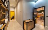Туры в отель Petit Hostel La Latina - Adults Only