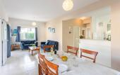 Туры в отель Villa Lela Pente Large Private Pool Walk to Beach A C Wifi Car Not Required Eco-friendly - 2167