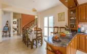 Туры в отель Villa Kleopatra Large Private Pool Walk to Beach A C Wifi Eco-friendly - 2732