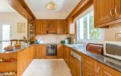 Туры в отель Villa Kleopatra Large Private Pool Walk to Beach A C Wifi Eco-friendly - 2732