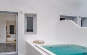 Туры в отель Serenita Luxury Suites