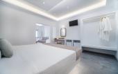 Туры в отель Serenita Luxury Suites
