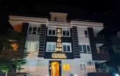 Туры в отель Khan's Hotel