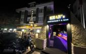 Туры в отель Khan's Hotel