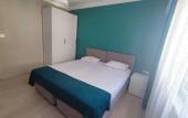 Туры в отель Khan's Hotel