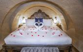 Туры в отель Elysion Cave Suites