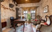 Туры в отель Elysion Cave Suites