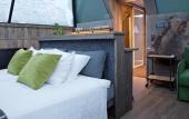 Туры в отель Aurora Pyramid Glass Igloos