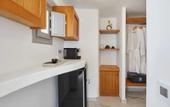 Туры в отель Allure Breeze Suites