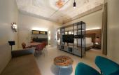 Туры в отель Bergamo Inn 21