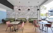 Туры в отель Elephant Suites Apart-Hotel