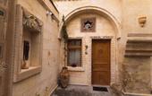 Туры в отель Solo Cave Suites Hotel