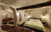 Туры в отель Takunya Cave Hotel