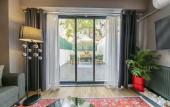 Туры в отель Hexa Suites Hotel