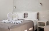 Туры в отель Black Cat Guest House