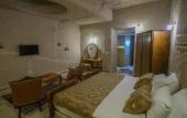 Туры в отель Kalsedon Cave Suites