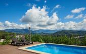 Туры в отель Usadyba Vysokoye S Panoramnym Vidom I Basseynom Villa