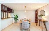 Туры в отель bnbmehomes , 2 BR Stunning Lake Views in Greens-205 Apartments