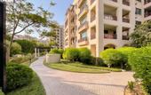 Туры в отель bnbmehomes , 2 BR Stunning Lake Views in Greens-205 Apartments