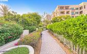 Туры в отель bnbmehomes , 2 BR Stunning Lake Views in Greens-205 Apartments