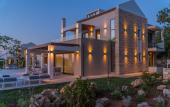 Туры в отель Carpe Diem Villa - Luxurious, 1,5km From The Beach