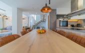 Туры в отель Carpe Diem Villa - Luxurious, 1,5km From The Beach