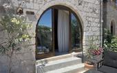 Туры в отель Angel View Suites